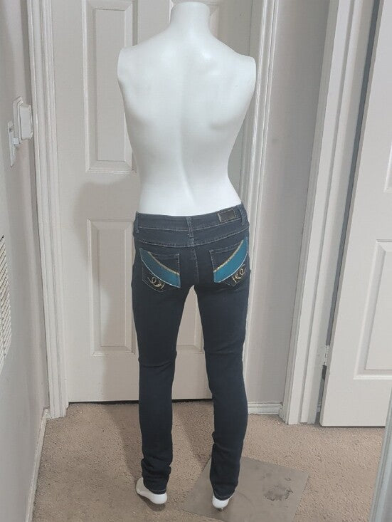Rocawear Women’s Dark Blue Skinny Jeans Size 5 (Small)