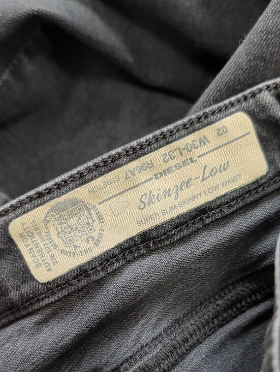 Diesel Skinny Low-Rise Jeans in Washed Black Women's 30 Y2K