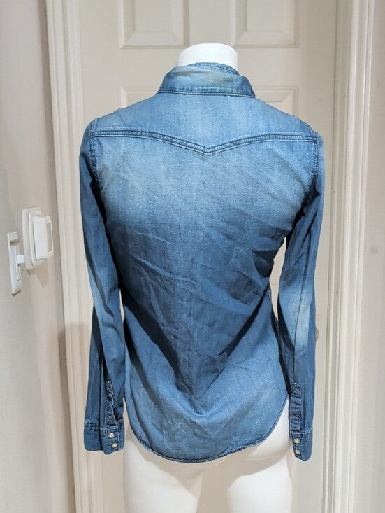 Seven7 Embellished Blue Denim Button-Down Shirt Women's Small 100% Cotton