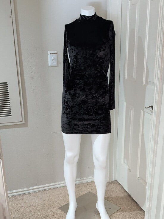 Bozzolo Black Crushed Velvet Long-Sleeve Mock Neck Dress Women's Large