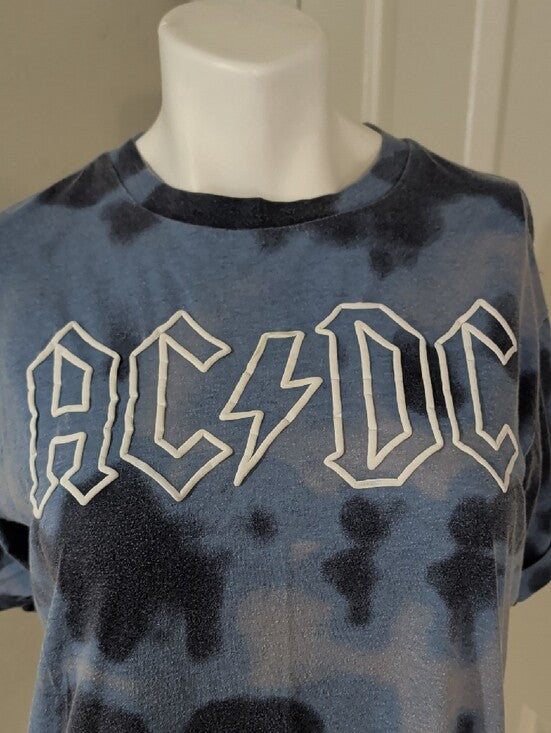 Retro AC/DC Blue & Black Tie-Dye Short Sleeve Tee Women's Medium