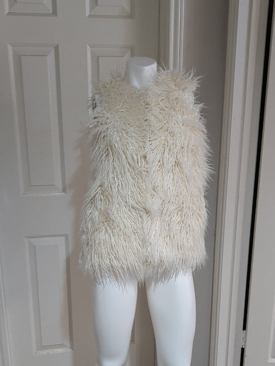 Mossimo Supply Co. Cream Faux Fur Sleeveless Vest Women's XS US