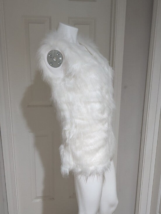 NWT Youhan White Faux Fur Sleeveless Vest Women's Small