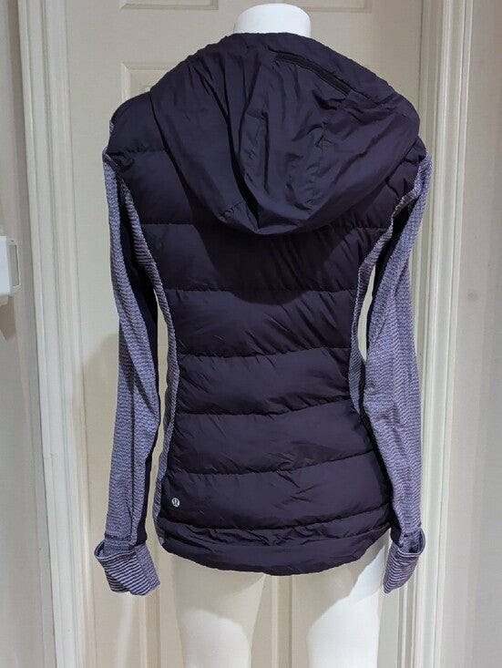 lululemon athletica Quilted Hooded Pullover in Deep Purple Women's 10 US