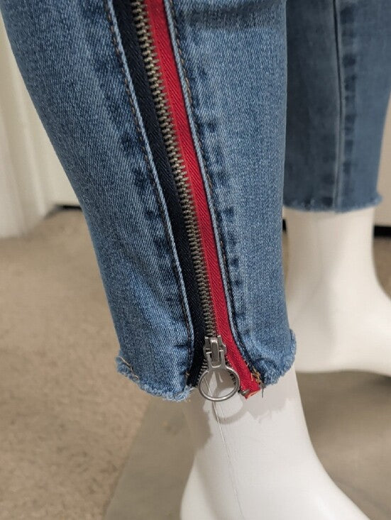 Rare Tommy Hilfiger Blue Ankle Jeans with Red Side Stripe Zipper Women's 6 US