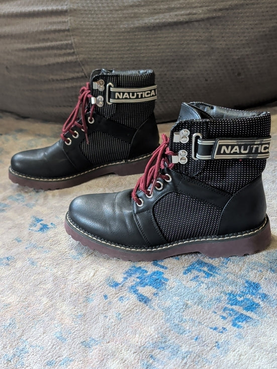 Nautica Men’s Black Ankle Boots with Burgundy Laces and Branded Strap Size 6 US