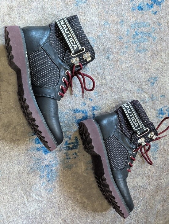 Nautica Men’s Black Ankle Boots with Burgundy Laces and Branded Strap Size 6 US