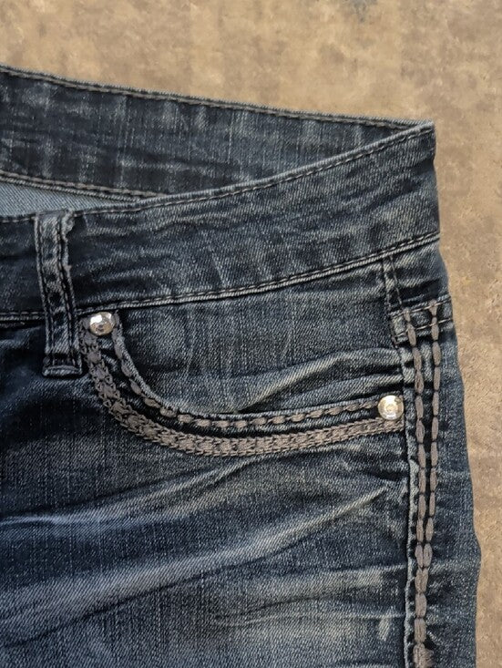 Daytrip Mid-Rise Women's Denim Bermuda Shorts in Faded Blue Women's 26 US