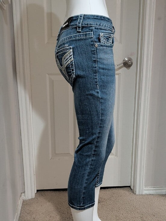 Vigoss Distressed Mid-Rise Blue Cropped Jeans Women's 26 US Y2K