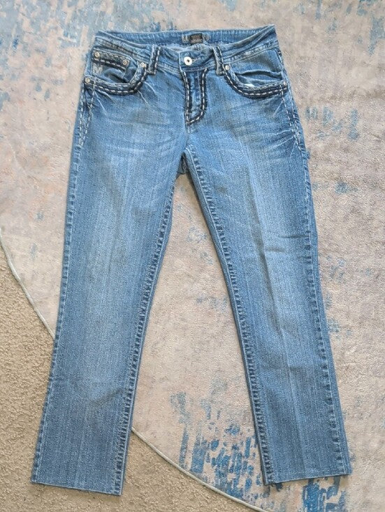 Massini Boldly Stitched Cropped Mid-Rise Blue Jeans Women's 6 Italian or 0/00 US