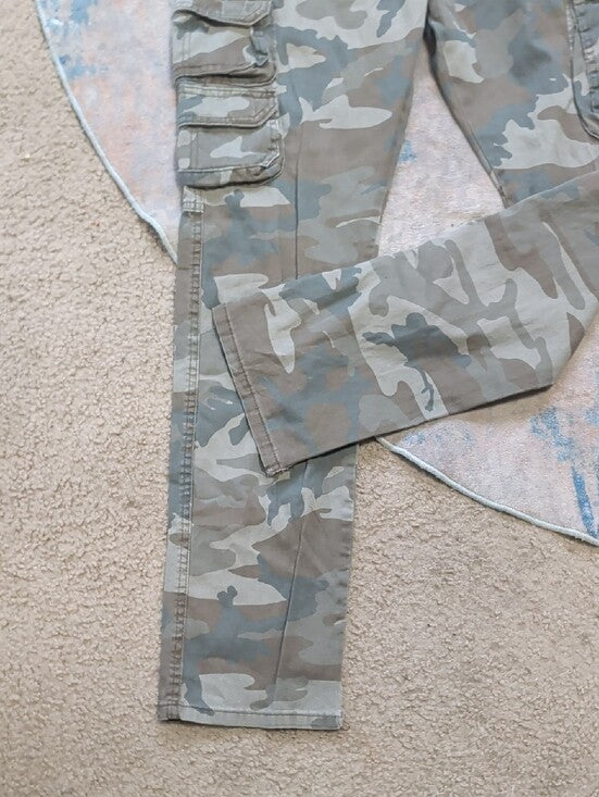 Wrangler Camouflage Cargo Jeans - Green/Tan - Men's Medium (32x32)
