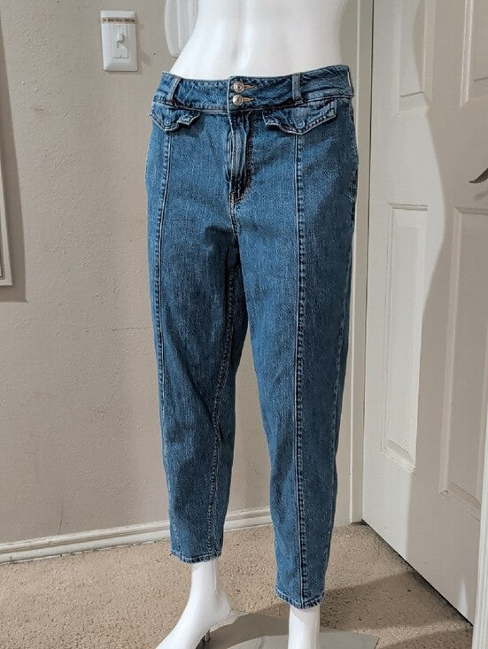 American Eagle Relaxed Mom Barrel Jeans Women's 8 US