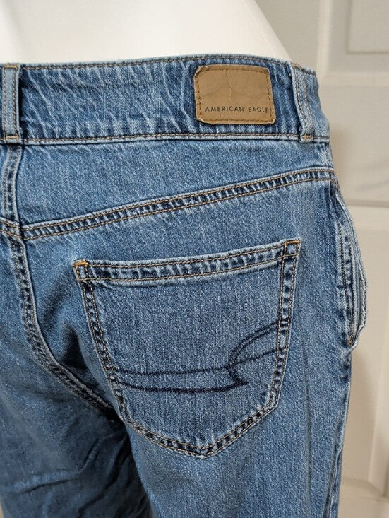 American Eagle Relaxed Mom Barrel Jeans Women's 8 US
