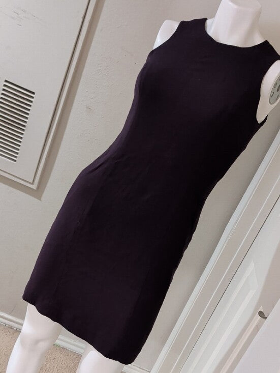 Jones New York Sleeveless Sheath Dress in Deep Plum - Classic Women's Dress 8 US