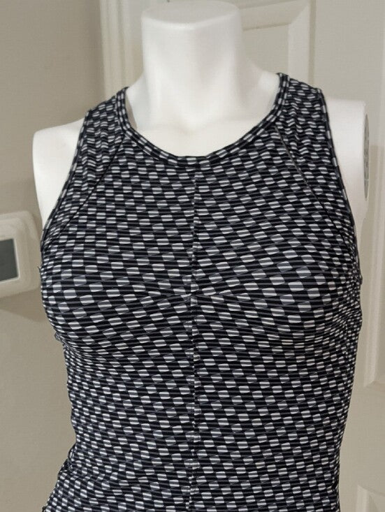 Lululemon Athletica Sleeveless Black and White Athletic Fit & Flare Dress Size 4 US