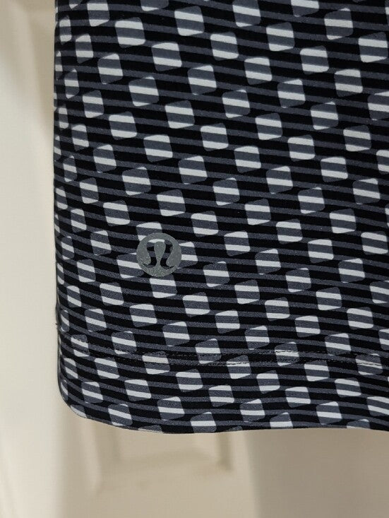 Lululemon Athletica Sleeveless Black and White Athletic Fit & Flare Dress Size 4 US