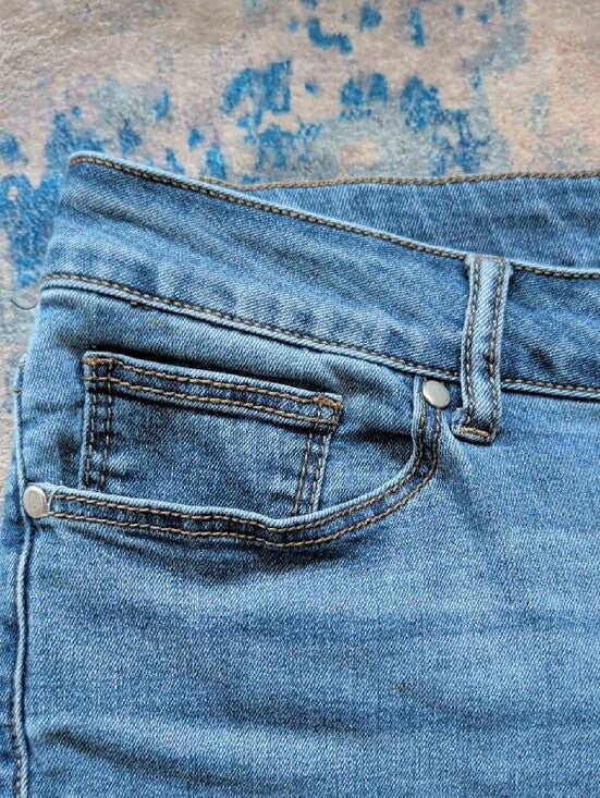 Westport 1962 Light Blue Ankle Snap Button-Hem Jeans Women's 10 US