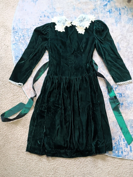 VTG Sarah Kent Emerald Green Velvet Dress w/ Lace Collar Girls 10-12 (Youth Medium)