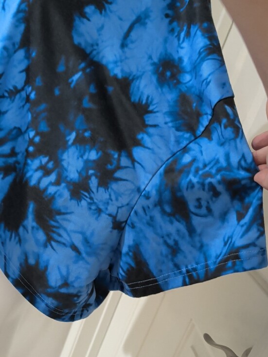 SHEIN Curve Blue and Black Tie-Dye Cropped Top Women's 4XL US