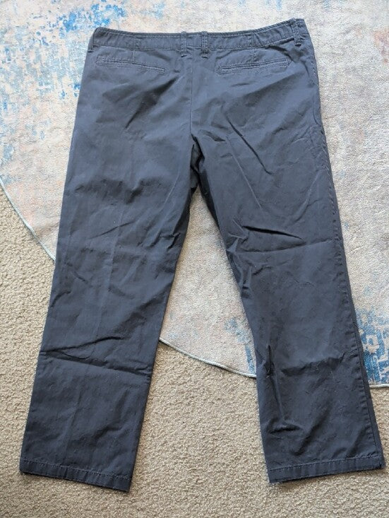 Old Navy Men's Dark Charcoal Straight-Leg Chinos 38x32
