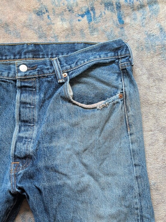 Levi's Distressed Straight Fit Blue Denim Jeans Men's 38x34 US
