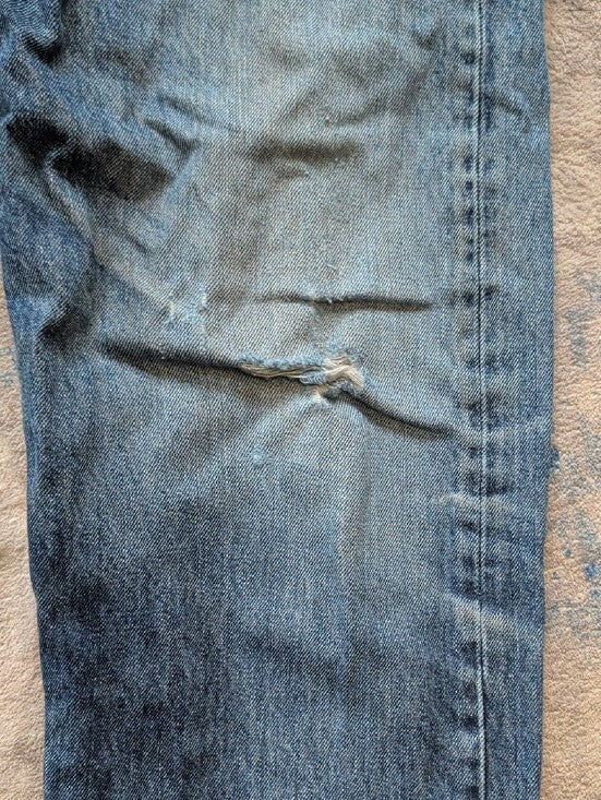 Levi's Distressed Straight Fit Blue Denim Jeans Men's 38x34 US