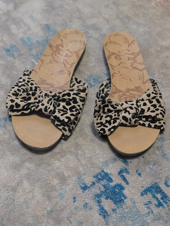Blowfish Malibu Leopard Bow Slide Sandals in Beige/Black Women's 7 US