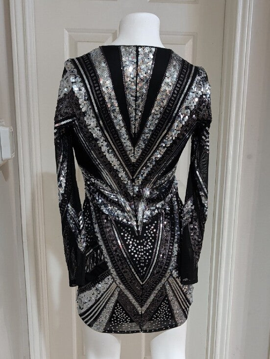 Express Black and Silver Sequin V-Neck Long Sleeve Dress Retro Women's Small