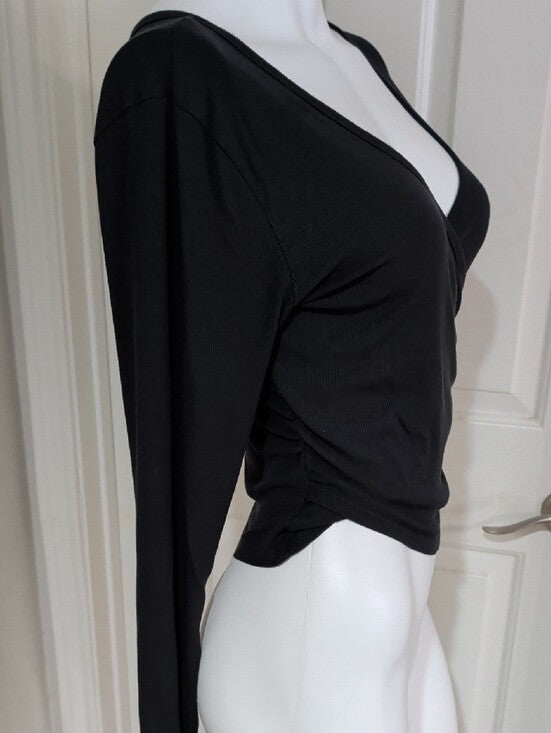 Avia Black Surplice Long-Sleeve Athletic Wrap Top Women's Medium (8-10) US