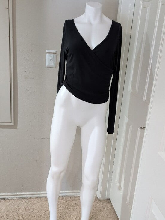 Avia Black Surplice Long-Sleeve Athletic Wrap Top Women's Medium (8-10) US