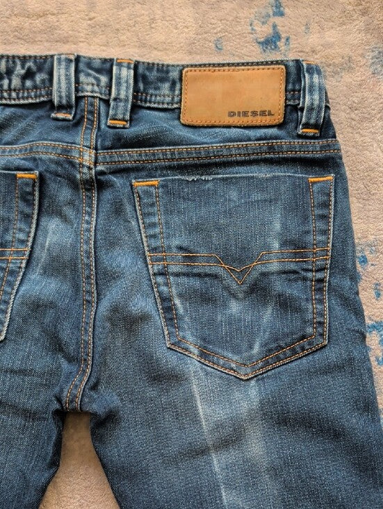Diesel Kids Slim Straight Jeans in Dark Washed Blue Boys 10 US Excellent!