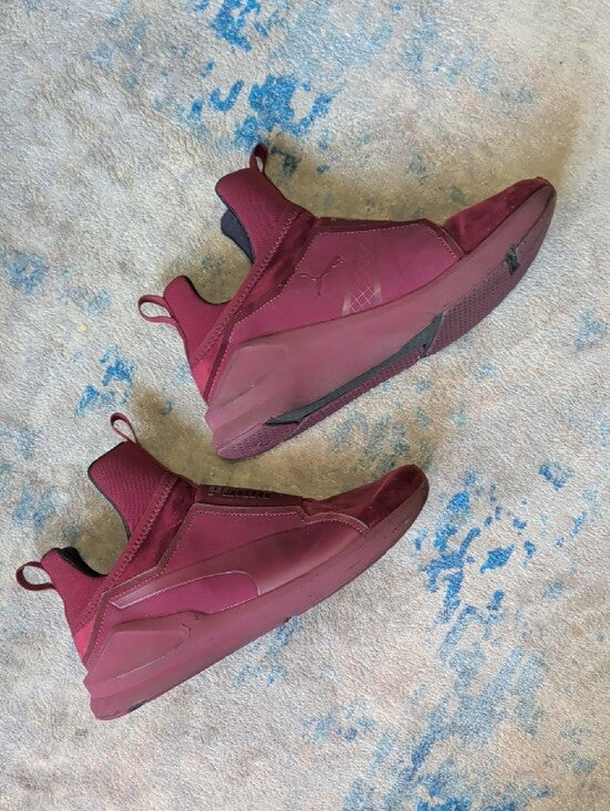 Puma Slip-On High-Top Sneakers in Burgundy Women's 7 US/ 4.5 UK Unisex
