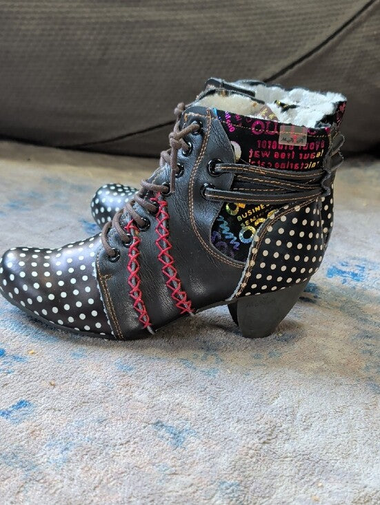 TMA Maia Black Polka Dot Lace-Up Heeled Sherpa Lined Ankle Boots Women's 7.5 US