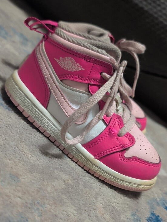 Air Jordan 1 Mid "Fierce Pink" Jordan Kids High-Top Sneakers - Pink & White Girls 8C US
