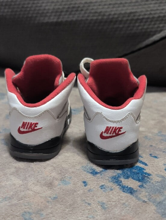 Air Jordan 5 Retro Kids White and Red Low-Top Basketball Sneakers Boys 8C US