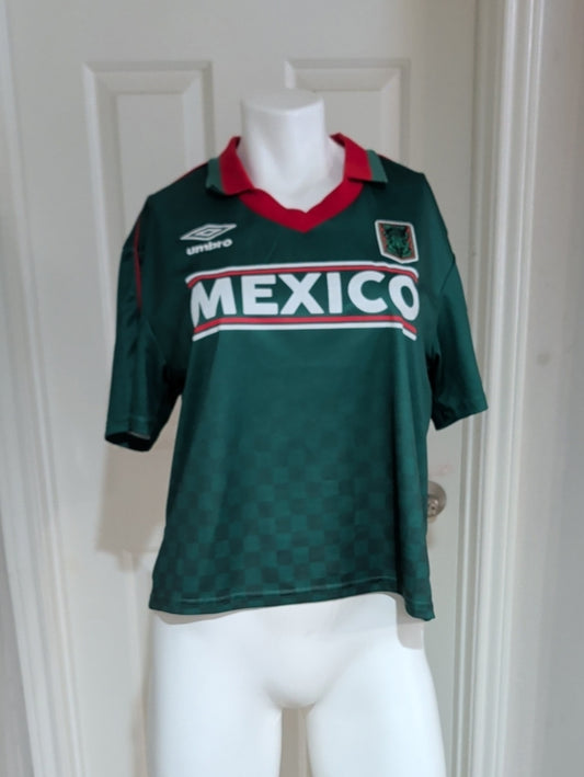 Umbro Mexico Green And Red Soccer Jersey Women's Large Like New