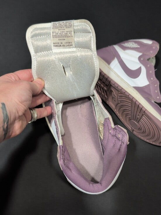 Nike Air Jordan 1 Retro High OG "Mauve" (Sky J Mauve / White) Sneakers Women's 7 US/ 6 UK