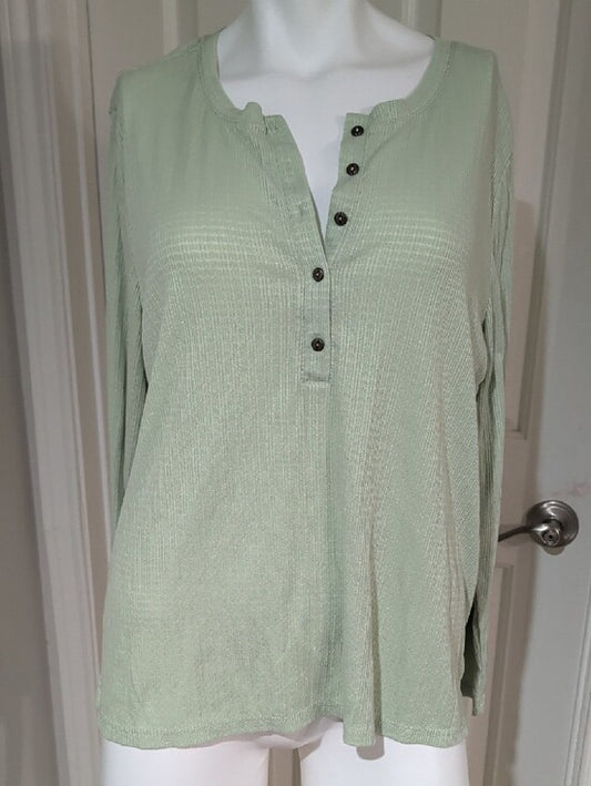 G.H. Bass & Co Relaxed Light Sage Long Sleeve Henley Top Women's XL