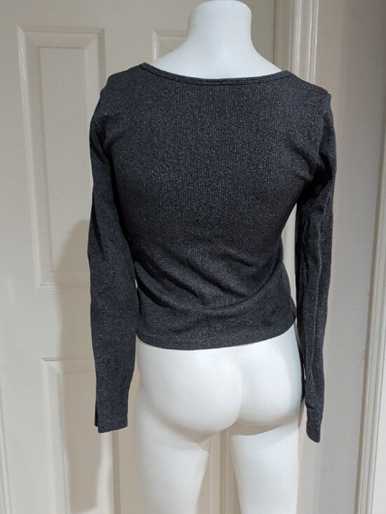 No Boundaries Charcoal Gray Scoop Neck Long Sleeve Top Women's Large