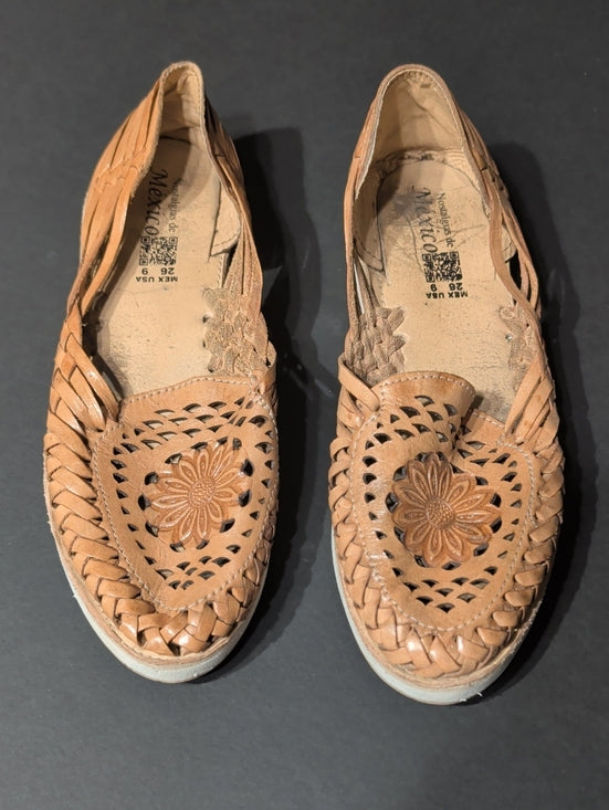 Handcrafted Huarache Tan Leather Slip-On Loafers Women's 9 US/ 26 MEX