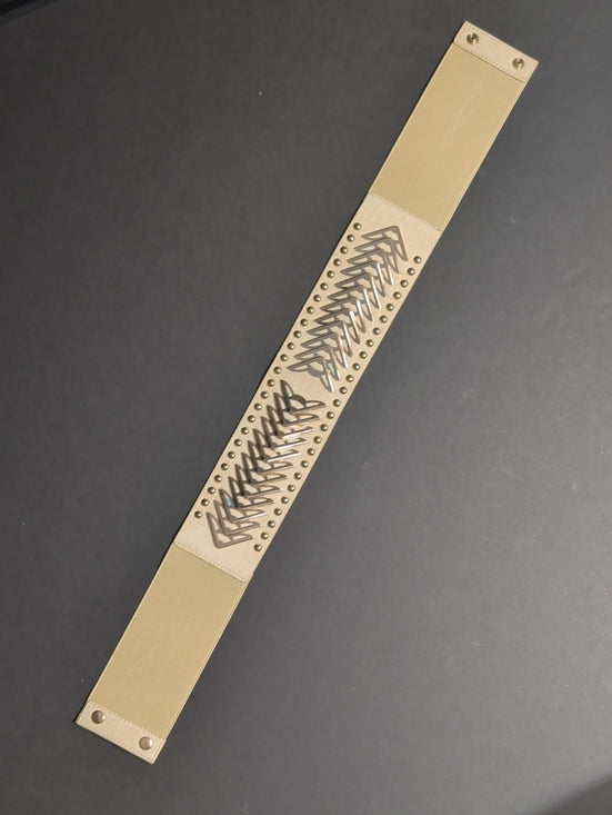 Retro bebe Wide beige studded waist belt with metallic chevron detail 29" y2k