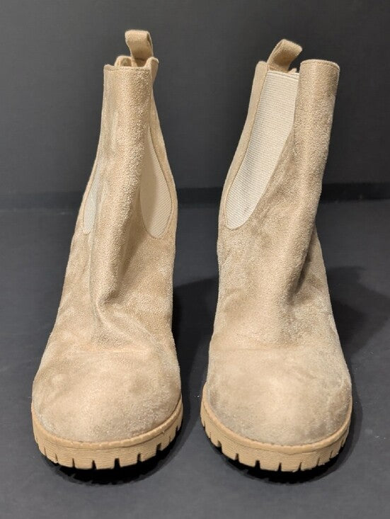 Soda Suede Chelsea Block Heel Ankle Boots in Taupe Women's 10 US