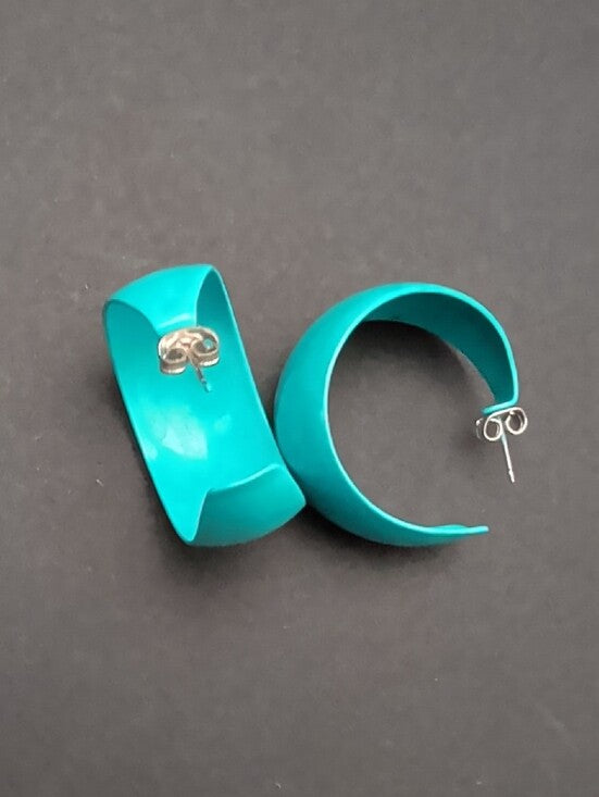 Retro Turquoise Crescent 1" Hoop Earrings - Women's Costume Jewelry