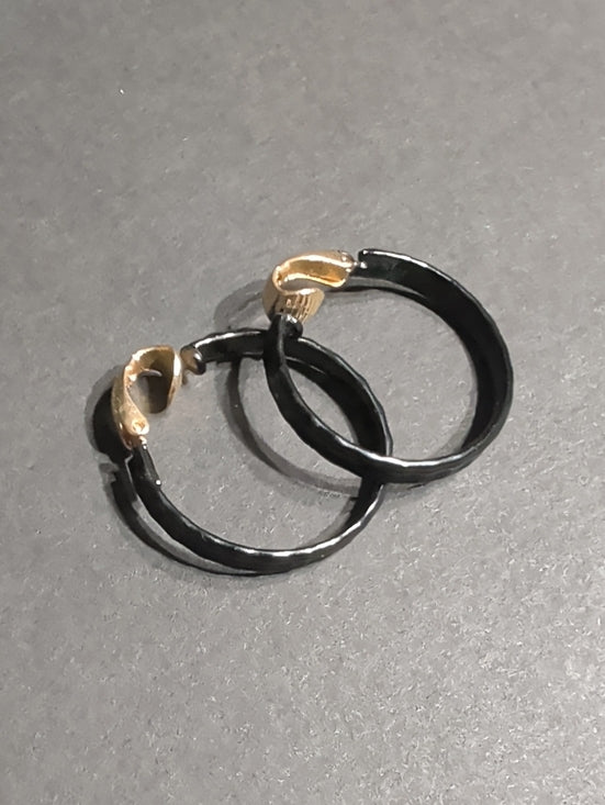 Vintage L.H. Segal California Black and Gold 1" Clip-On Hoop Earrings