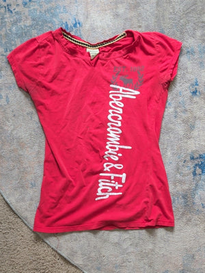 Abercrombie & Fitch Kids Red Short Sleeve Logo Tee Girls Medium