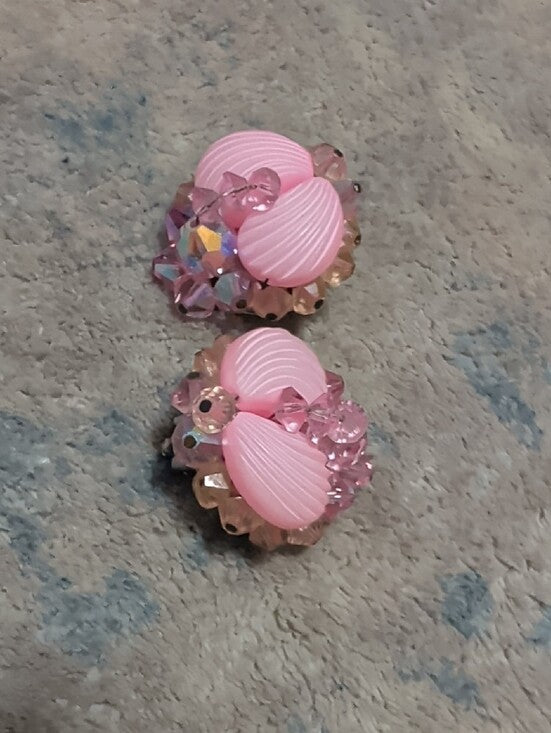 VTG Pink Crystal 1" Cluster Clip-On Earrings - Retro Costume Jewelry