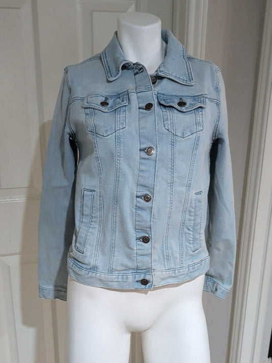 Time and Tru Light Wash Stretch Denim Jacket Women's Small