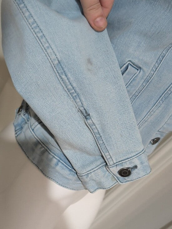 Time and Tru Light Wash Stretch Denim Jacket Women's Small