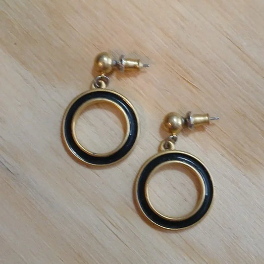 Elegant Black and Gold Hoop Earrings