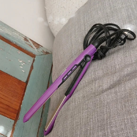 Remington S5500 Ceramic Purple Hair Straightening Iron